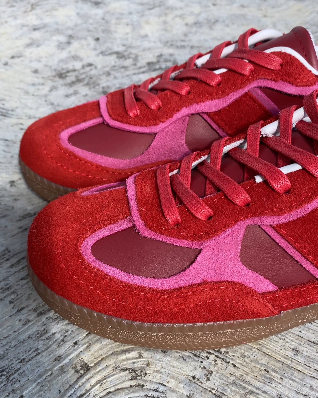 SNEAKERS FLECOS