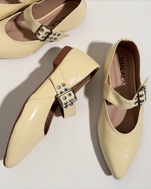 STILETTOS PATENTE