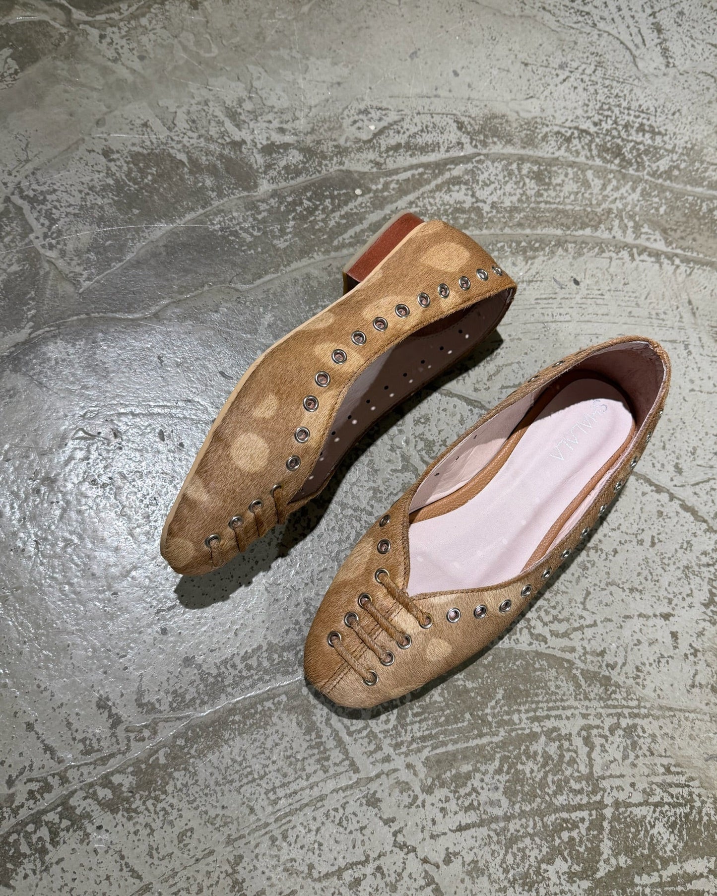 ZAPATILLAS ANIMAL PRINT DETALLES :