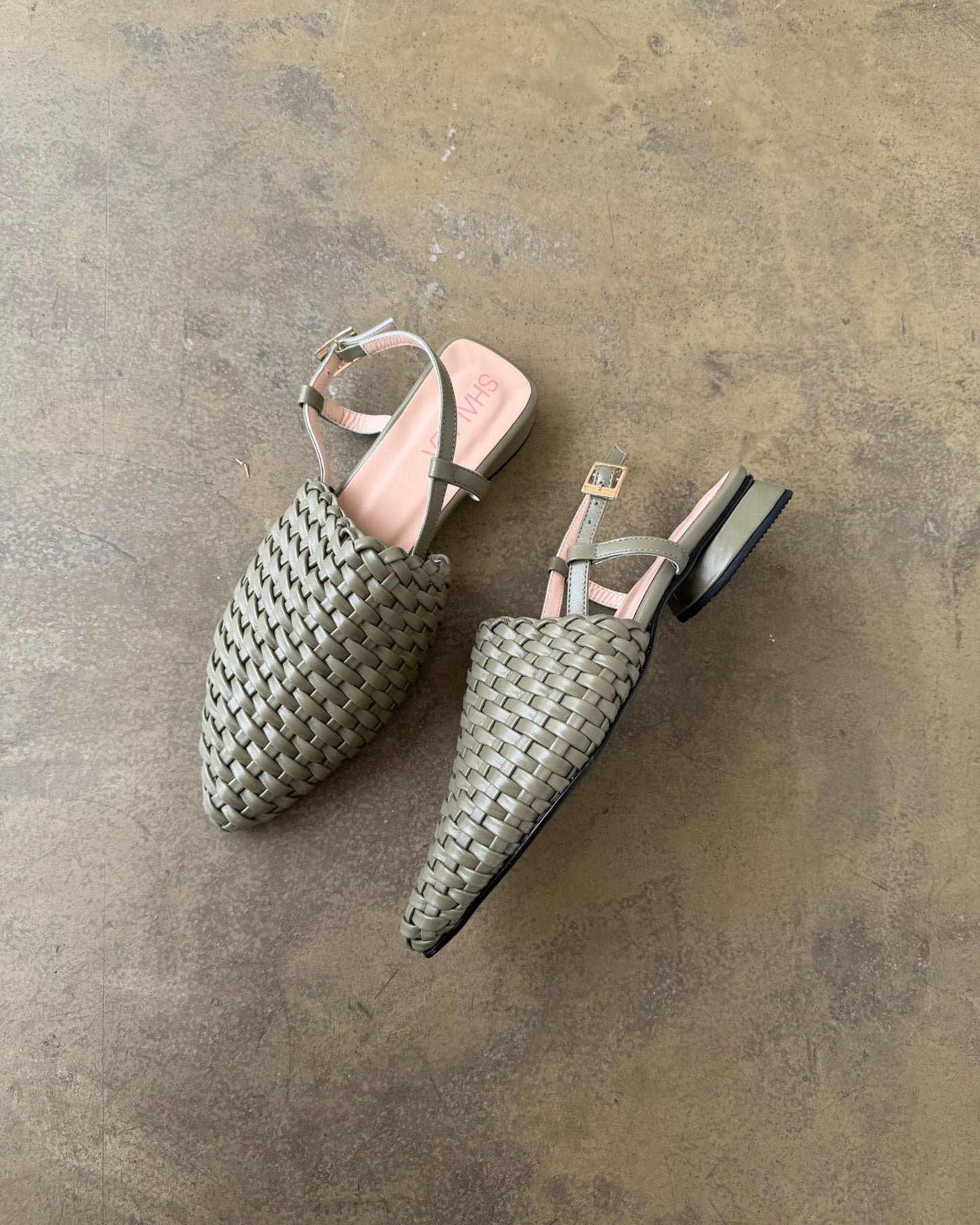 STILETTO TEJIDO CUERO