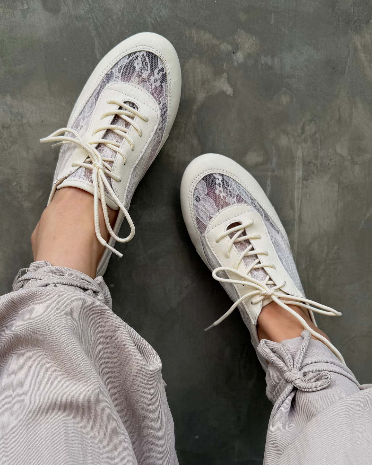 SNEAKERS DE ENCAJE