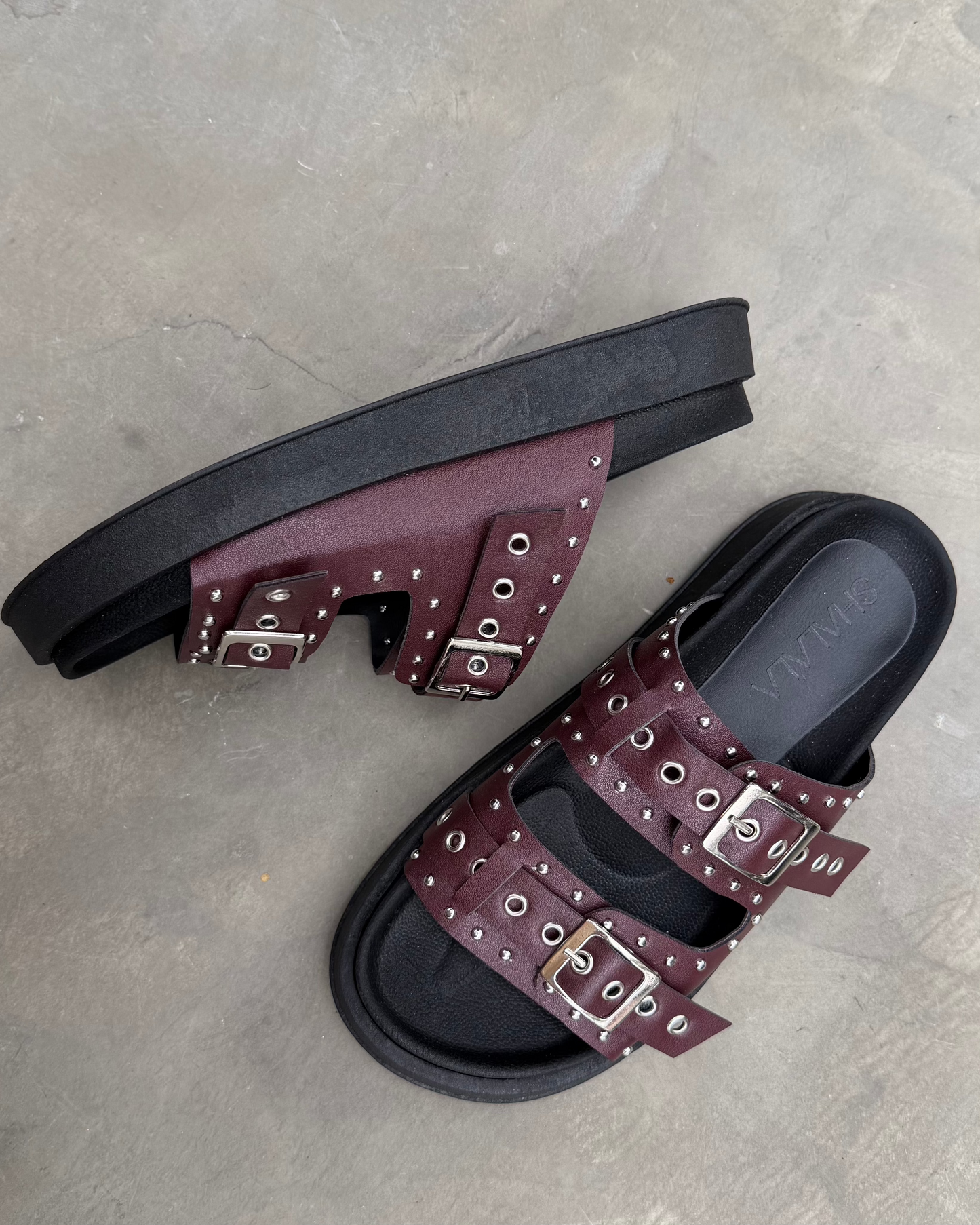 DAD SANDALS TACHES