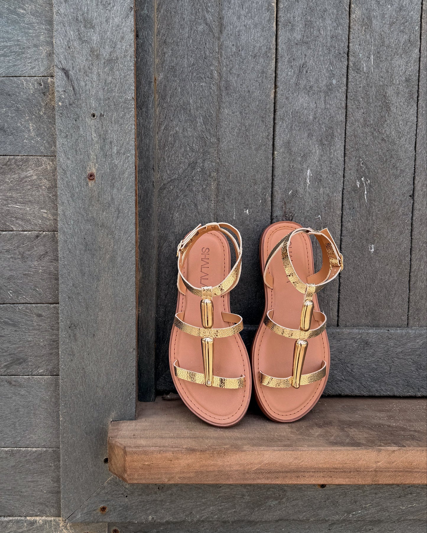 SANDALIA ELEGANTE DORADA